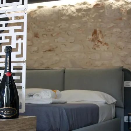 Oda ve Kahvaltı Muricis